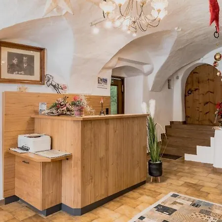 Neuwirt Hotel Ellbogen